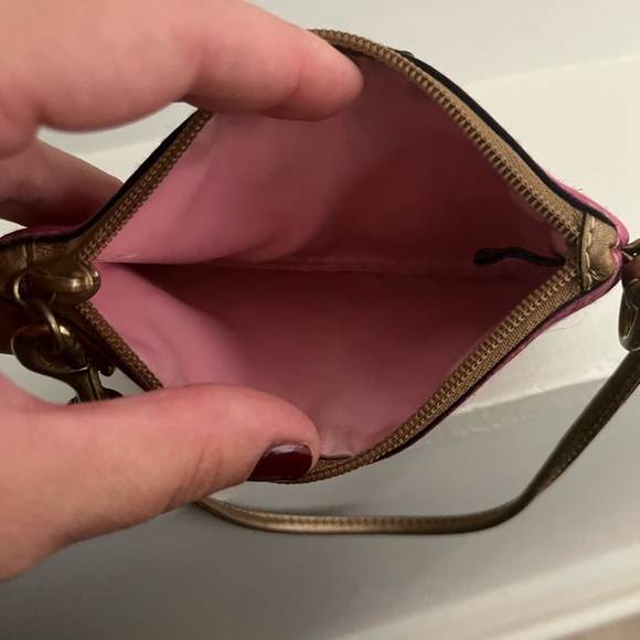 Vintage Coach Legacy striped satin wristlet - Picture 3 of 5